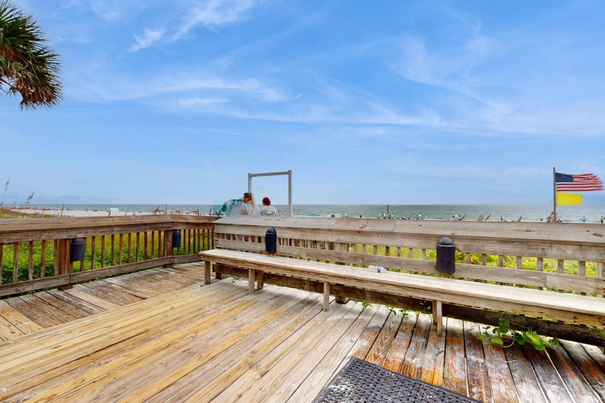 Tradewinds Condos Orange Beach Bagian luar foto